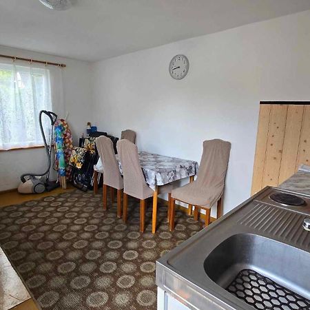 Ferienwohnung Akacja Pokoje Z Lazienkami Stolpmünde Exterior foto